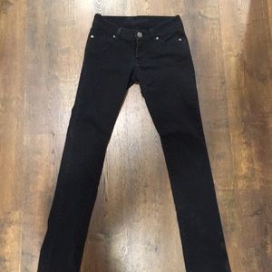 Delia's black "Taylor" jeans